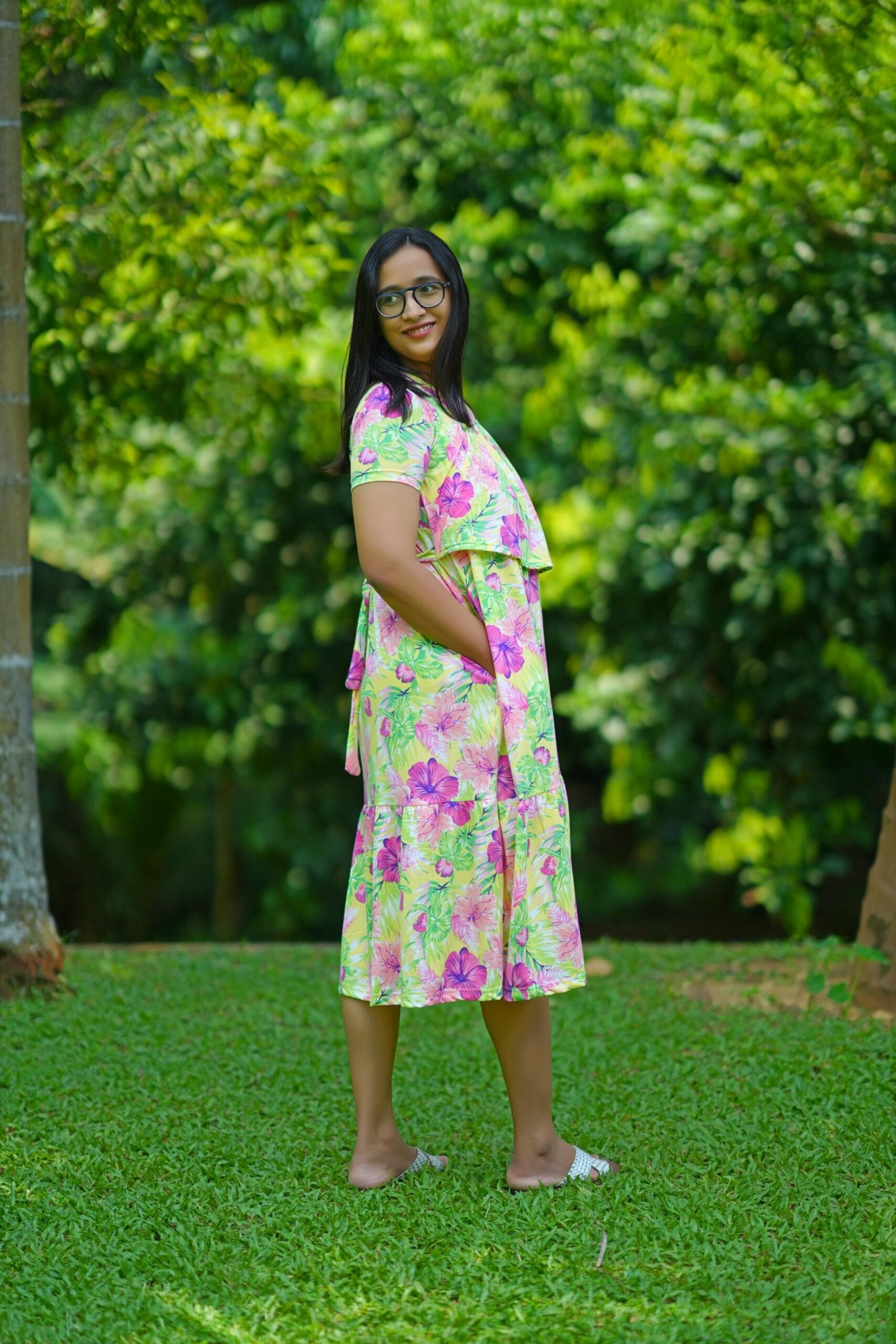 Floral Print Comfy Maternity Dress with Tiered Skirt