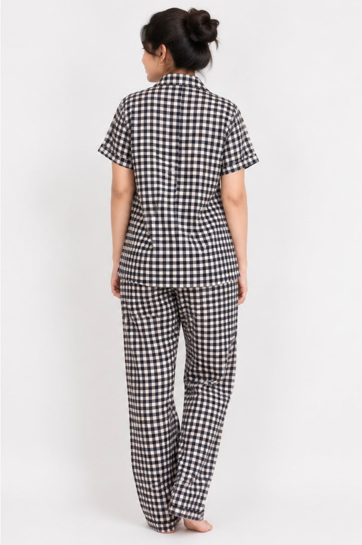 Black Gingham Heart Print Cotton Women's Night Suit